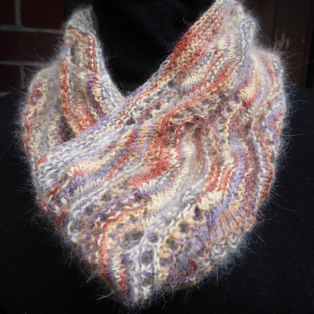 Corona Cowl