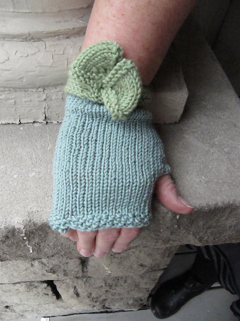 Farfalla Fingerless Gloves