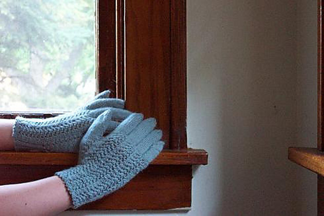 Women's Lace Gloves No. 626