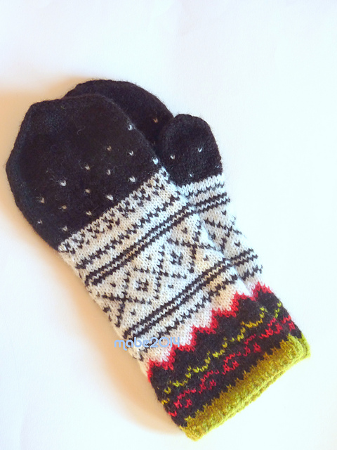 NORWAY mittens