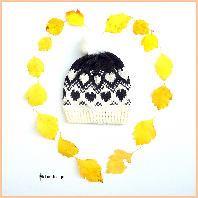 HJERTEGULL lue / Heartgold beanie