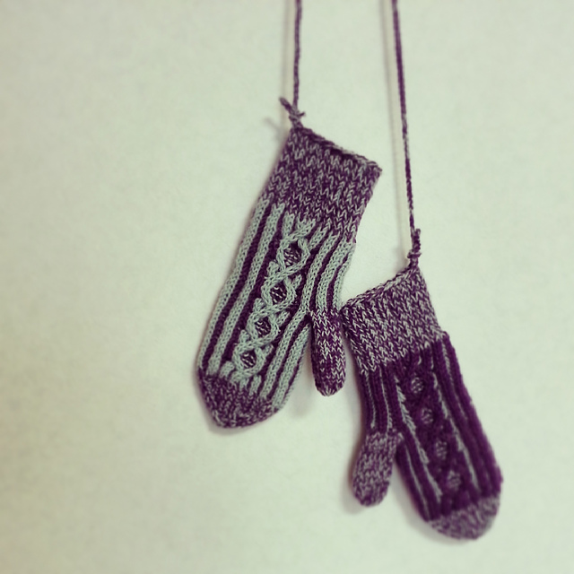 13.mittens