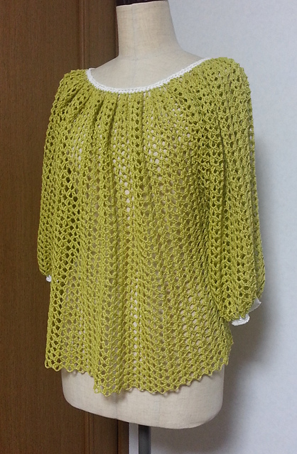 p.8 Pullover with random gathers