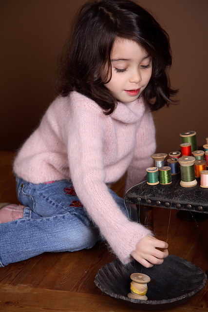 # 086 Lucy's Fuzzy Sweater