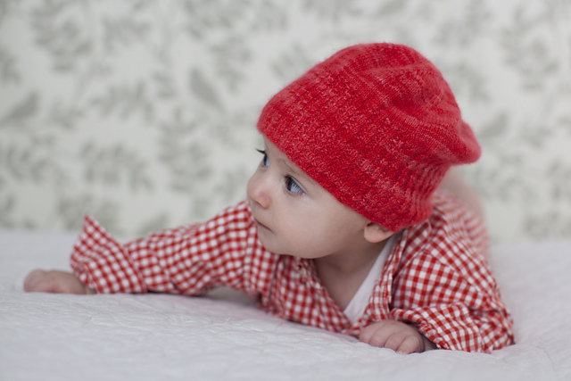 # 136 Wren's Twisted Rib Hat