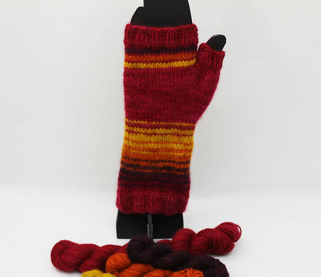 Transitional Color Mitts