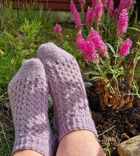 Ankelsocka Sara