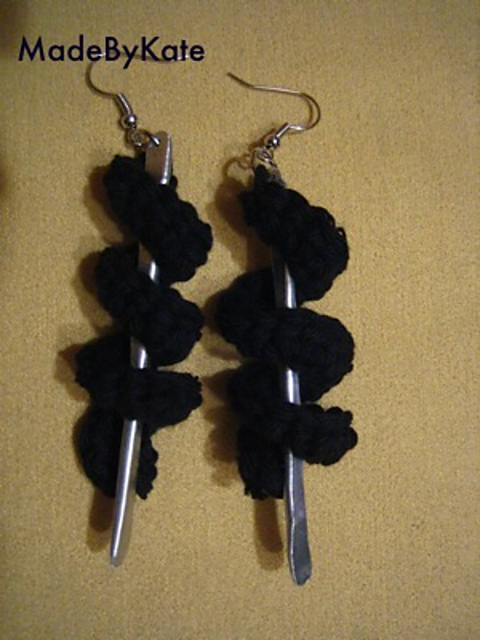 Crochet and aluminium earrings