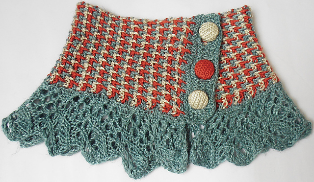 Tweedy Lace Cowl