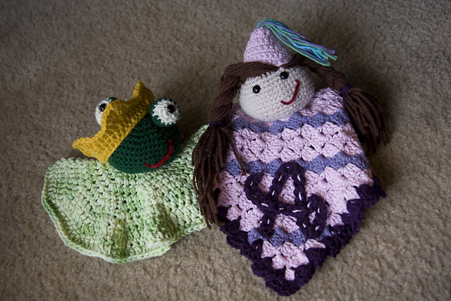 Hoppity Ever After Princess and Frog Prince Loveys