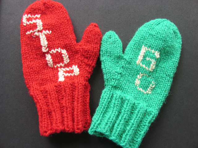 Children's Safety Mittens No. 637