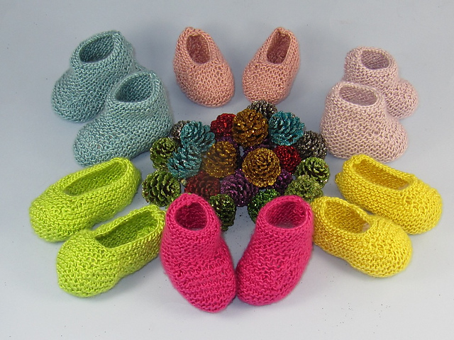 Ravelry: Really Easy Baby Booties and Slippers pattern by