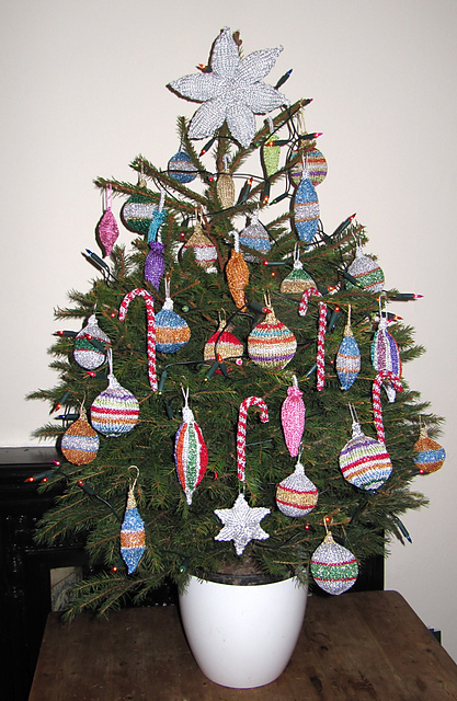 Christmas Tree Baubles and Decorations