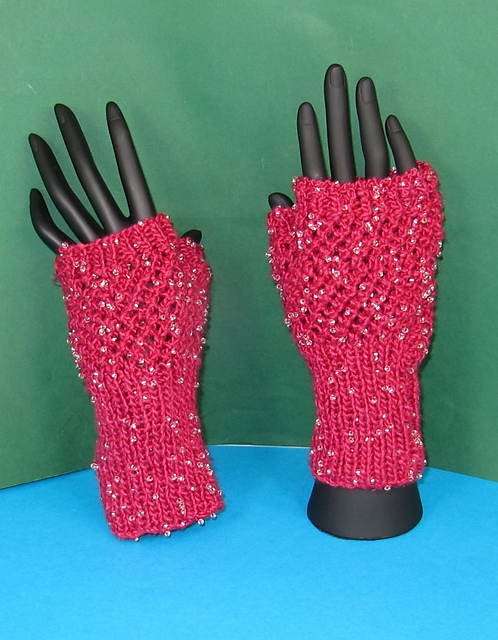 Beaded Easy Lace Fingerlass Gloves
