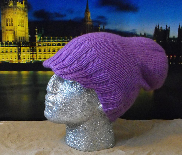 BIG BEANIE