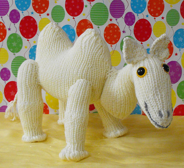 NURSERY CAMEL TOY