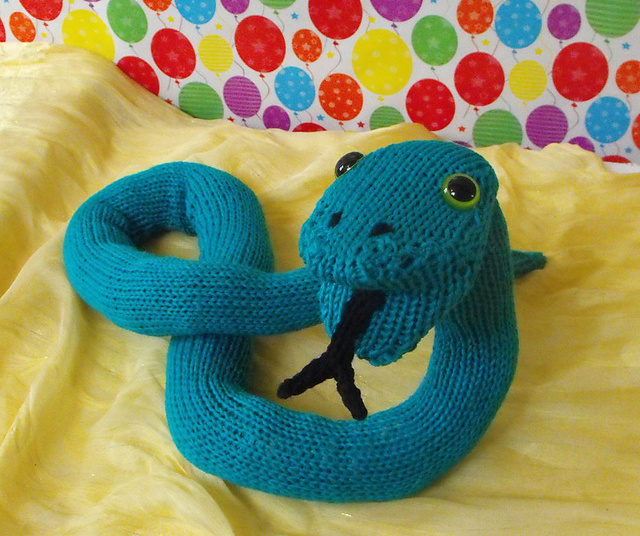 NURSERY SIDNEY SNAKE  TOY