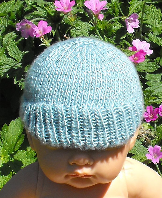 BABY SILK SUNDAY BEANIE