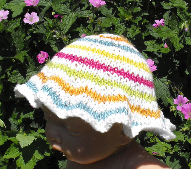 BABY SILKY STRIPEY SUNHAT