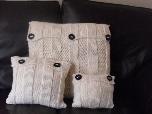 SUPERFAST VERTICAL STRIPES CUSHION COVER SET