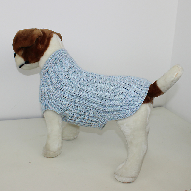 Ravelry: Fishermans Rib Dog Coat pattern by Christine Grant