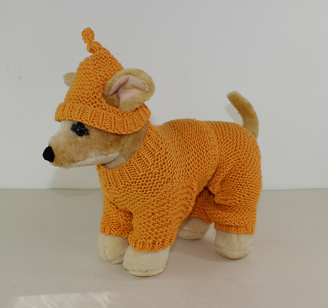 Dog Aran Pyjamas & Nightcap