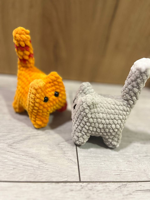 Mini Cat