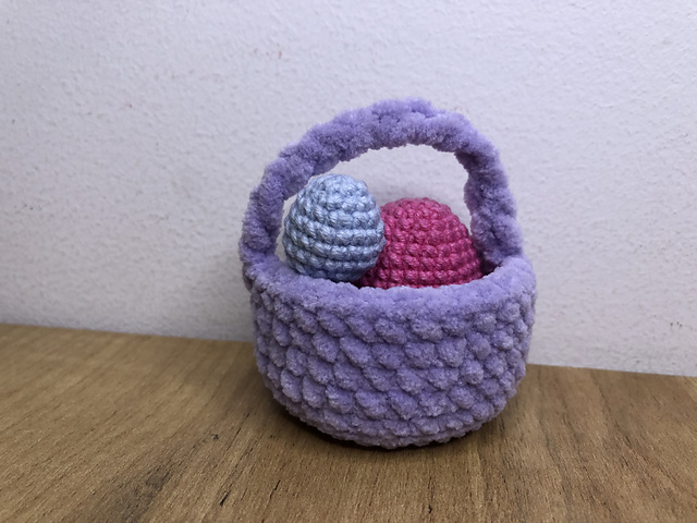 Easter Basket with Eggs