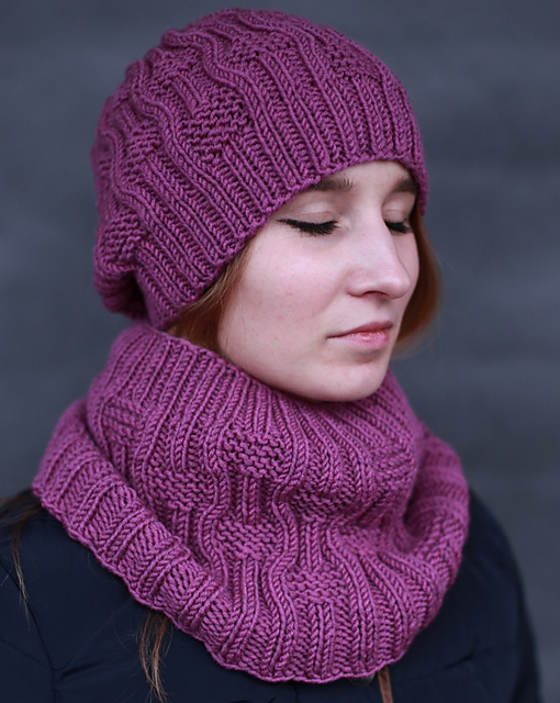 Moiety Cowl
