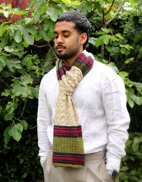 Falasteen Scarf