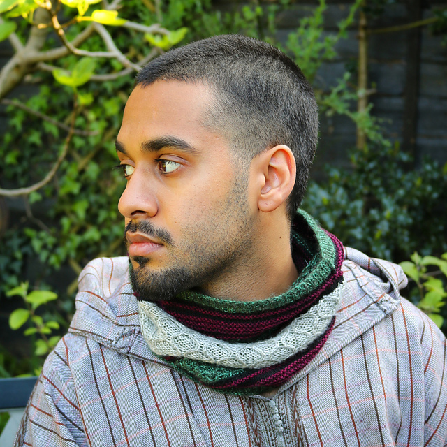 Falasteen Cowl
