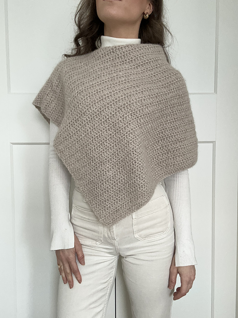 Ravelry: Jenny Poncho pattern by Maria Wiig
