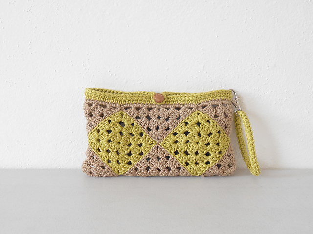Granny Square Clutch