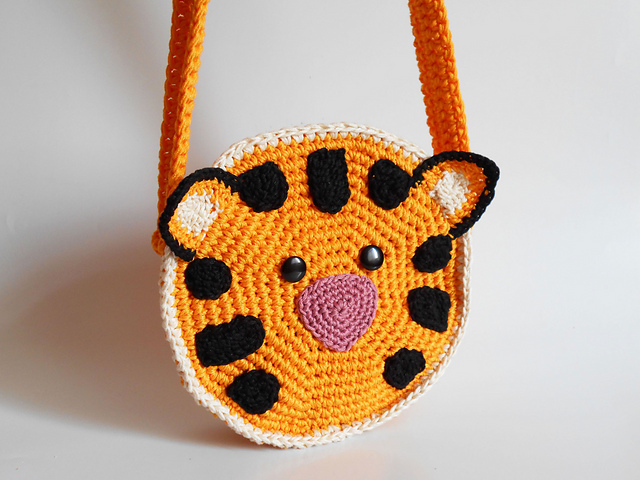 Tiger cross body bag