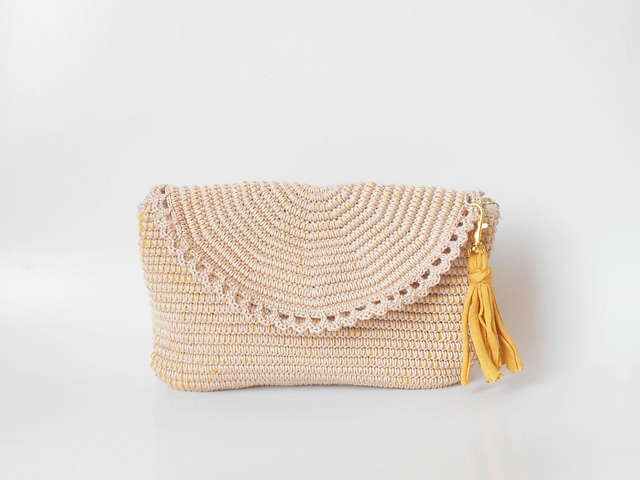 Tapestry Clutch/ Cartera Tapestry