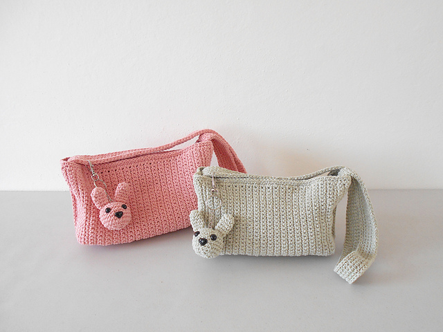 Favorito Cross Body Bag