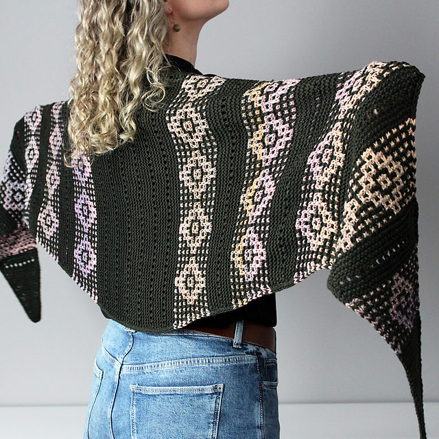 Ravelry: Primrose Mosaic Wrap pattern by Lisa Hannes