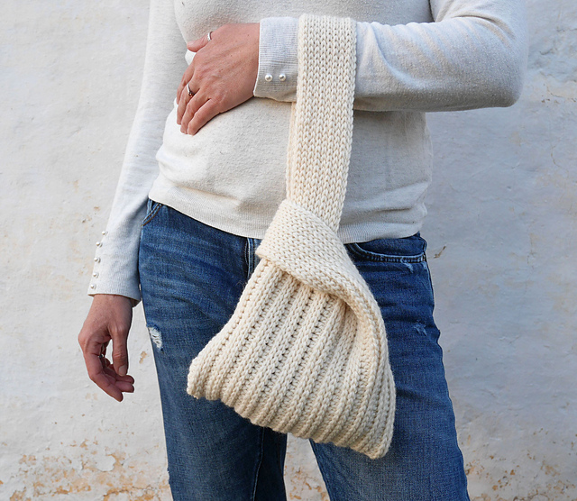 Knot bag