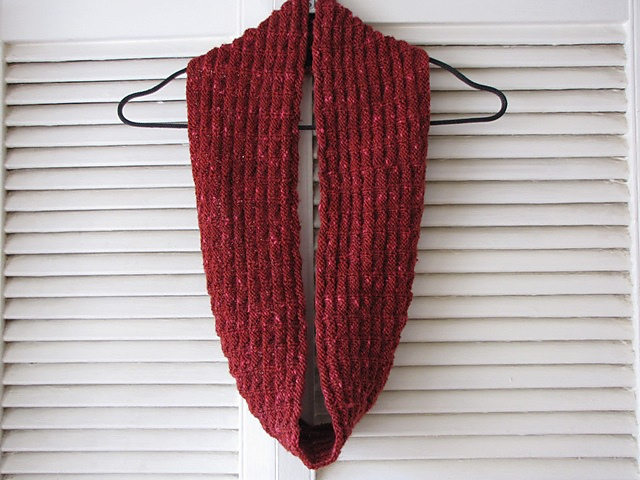 Moulin Rouge Cowl