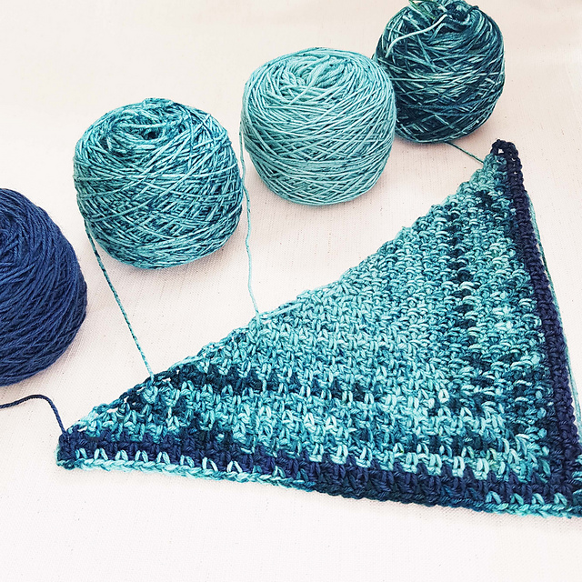 Fade Shawl