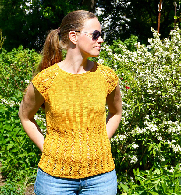 Kari Blondetee / Kari Lace Tee
