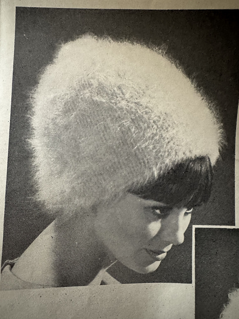 No. 1014 Angora Hat