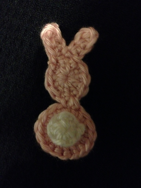little crochet bunny applique
