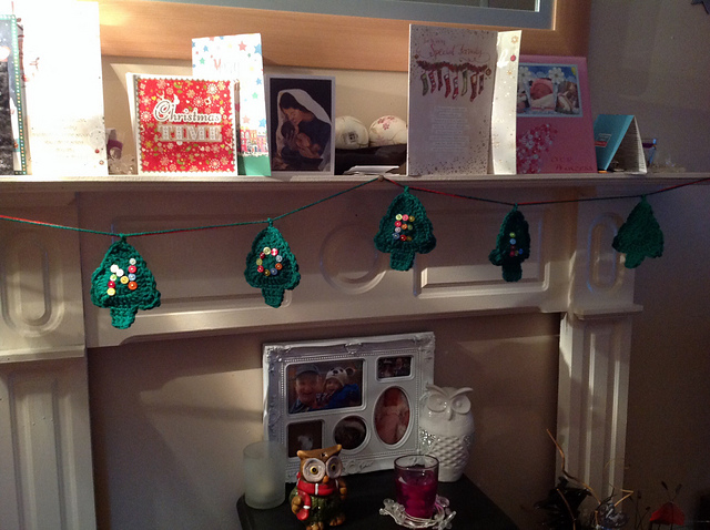 Christmas tree bunting