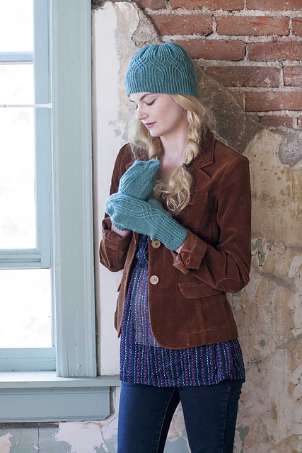 Hallgrim Hat and Mittens: Mittens