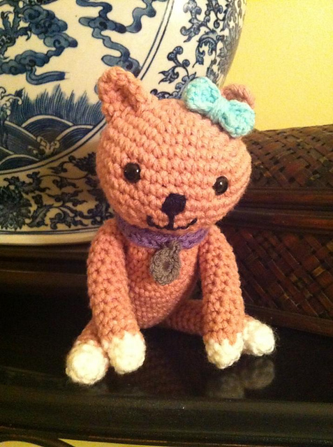 Sitting Kitty