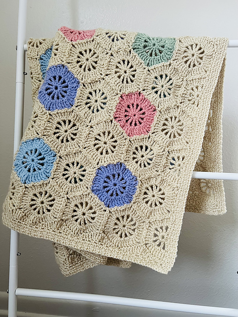 Ferris Wheel Hexagon