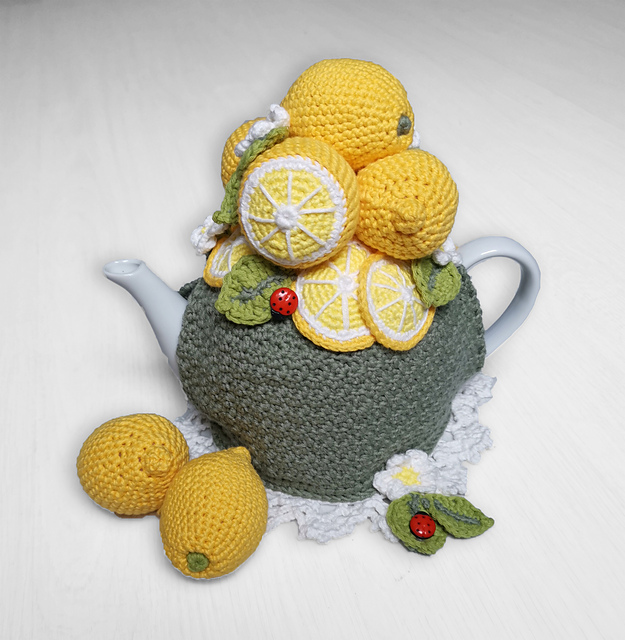 ポミ。 です　　　R&D.M.Co- CATCH ME TEA COSY il_fullxfull.2770255212_5fdq.jpg
