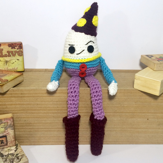 Humpty Dumpty Egg Doll