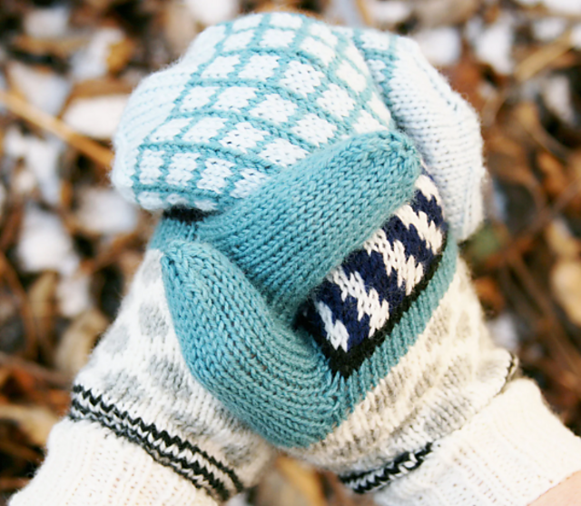 MIttens no.12